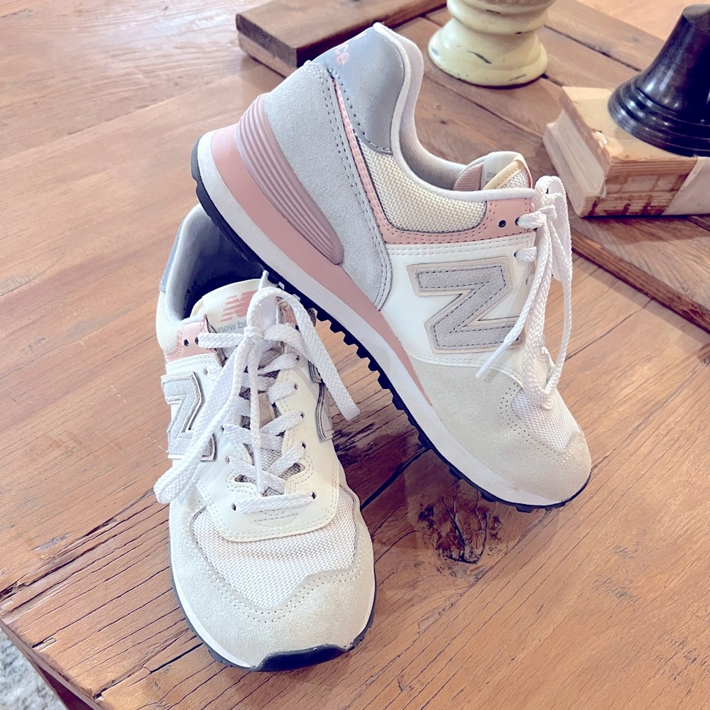 New Balance 574 Beige White Pink Sand